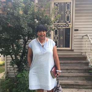 Meet your Posher, Yvonne